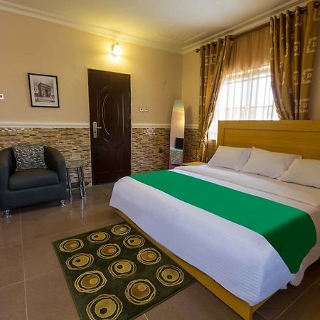 Berbera Palace Royale Hotel Abuja Exterior foto